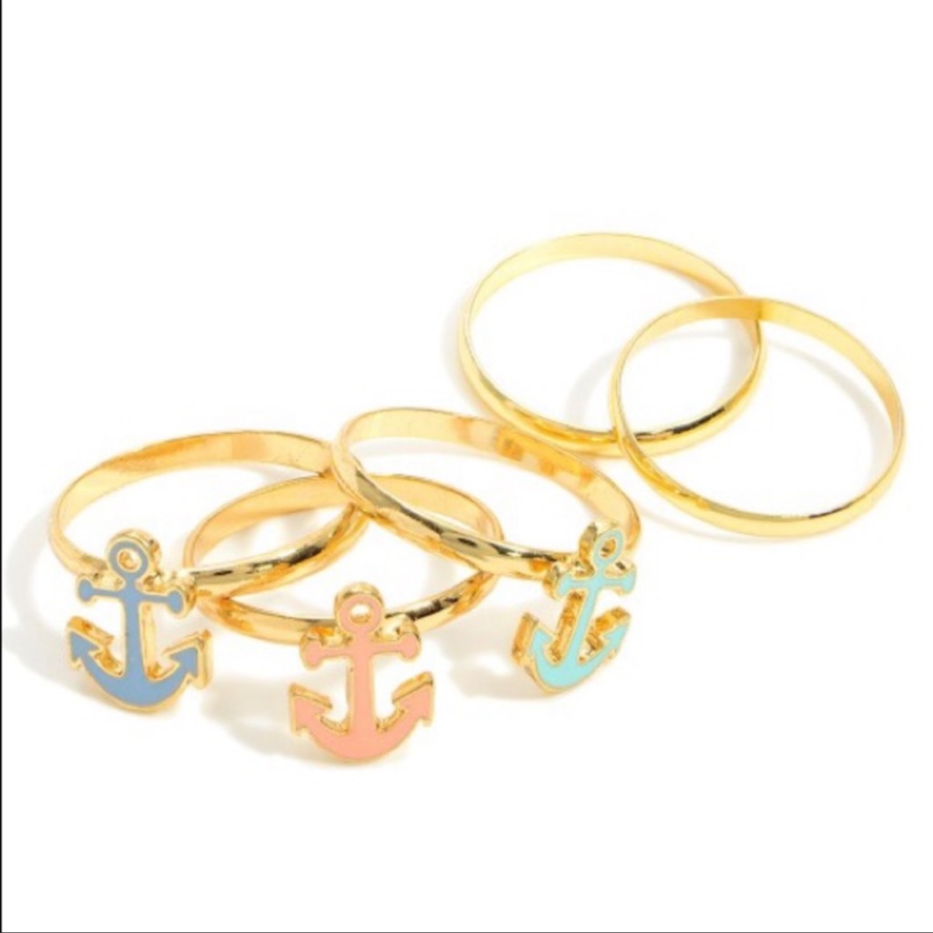 5 Fun Rings Featuring Anchors 10$